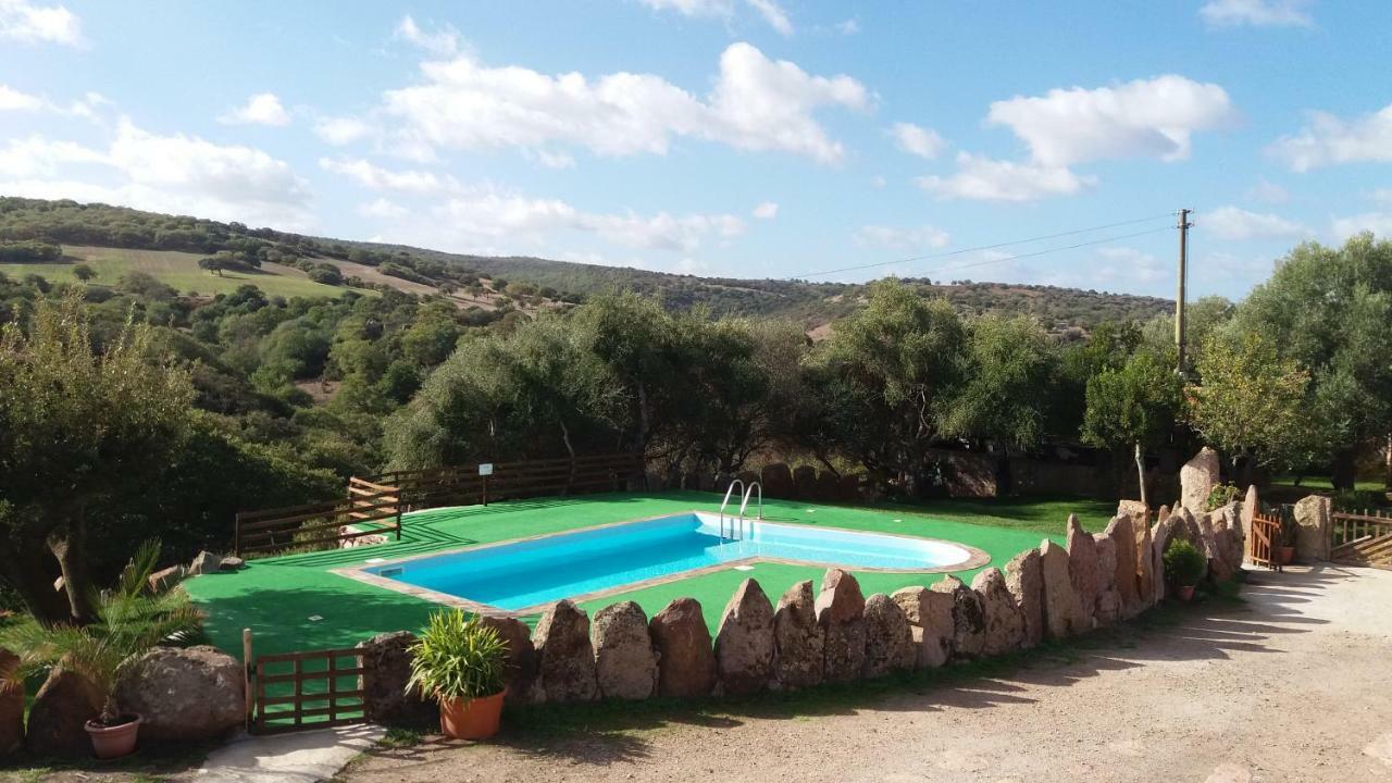 Agriturismo Sa E Padedda Mores Exterior foto